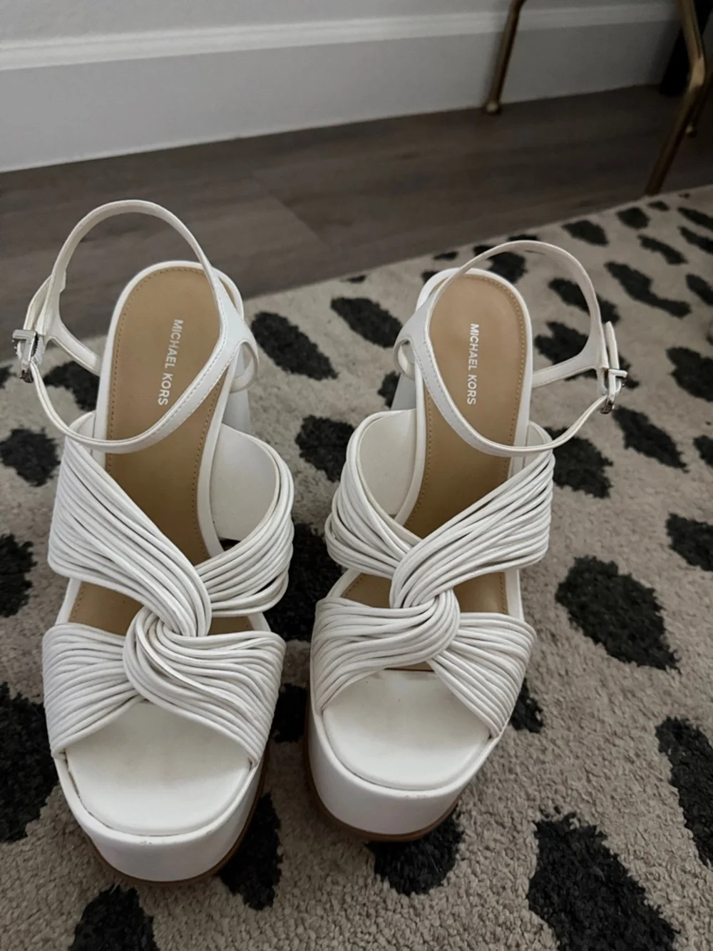 Women’s Michael Kors White Platform Knot Strap Sandals Heels